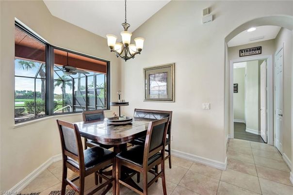 Chandelier, Dining room, Interior, Sun Room