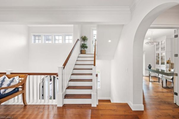 Chandelier, Interior, Wood Texture Flooring