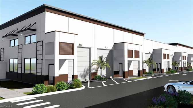 Exterior, Facade, Modern