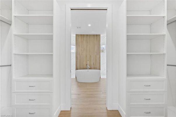 Interior, Recessed Lighting, Walk-in Closets, Wood Texture Flooring