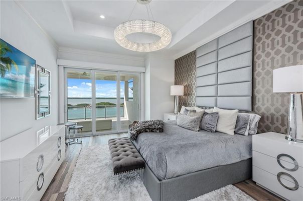 Bedroom, Interior, Pendant Lights, Recessed Lighting, Water, Wood Texture Flooring