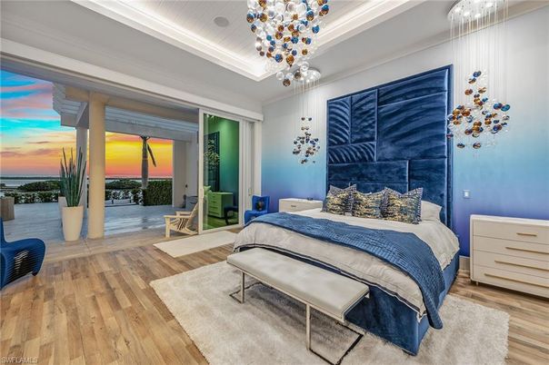 Bedroom, Interior, Pendant Lights, Wood Texture Flooring
