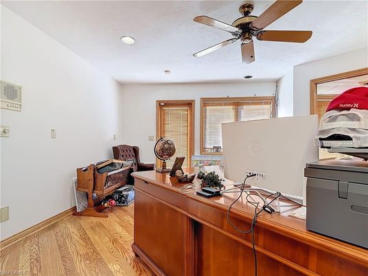 Home Office, Interior, Recessed Lighting, Wood Texture Flooring