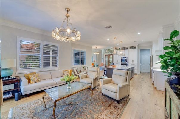 Dining room, Interior, Kitchen, Living room, Pendant Lights, Recessed Lighting, Stainless Steel Appliances, Wood Texture Flooring