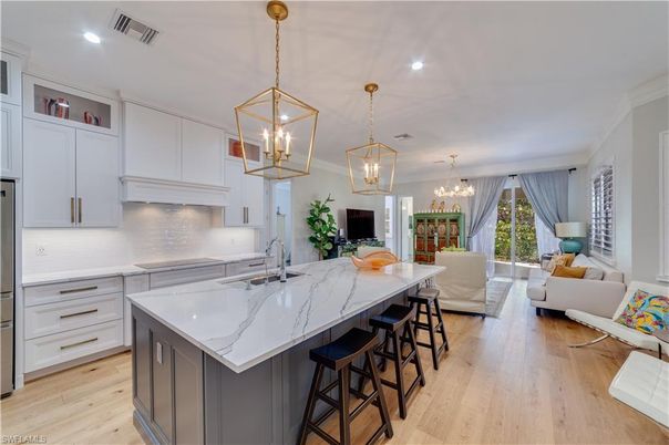 Interior, Kitchen, Living room, Pendant Lights, Recessed Lighting, Wood Texture Flooring