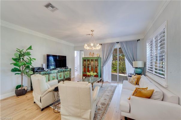 Chandelier, Interior, Living room, Wood Texture Flooring