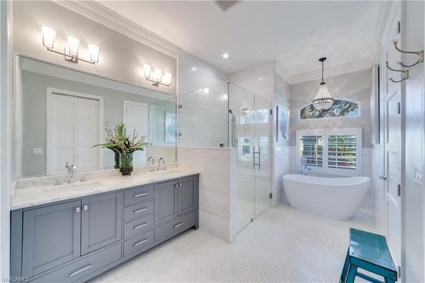 Bathroom, Dual Sink Vanities, Free Standing Baths, Glass Shower, Interior, Pendant Lights, Recessed Lighting