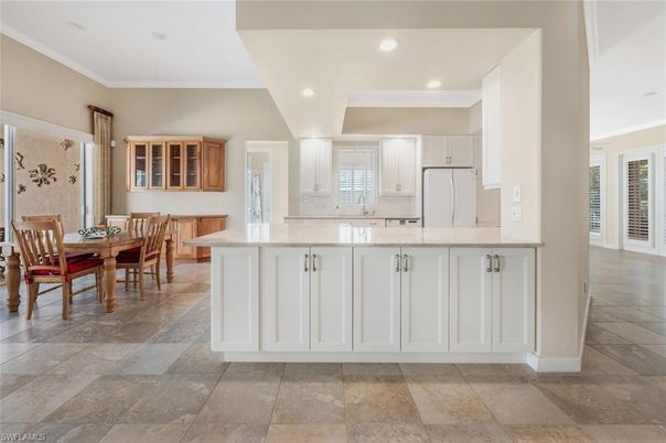 Dining room, Interior, Kitchen, Recessed Lighting