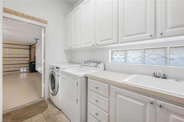Interior, Washer