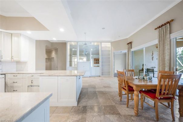 Dining room, Interior, Kitchen, Pendant Lights, Recessed Lighting