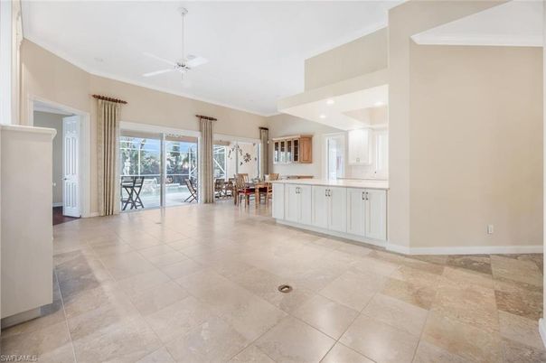 Dining room, Interior, Kitchen, Recessed Lighting