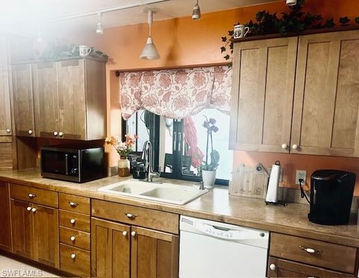 Interior, Kitchen, Pendant Lights