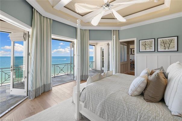 Bedroom, Interior, Water, Wood Texture Flooring