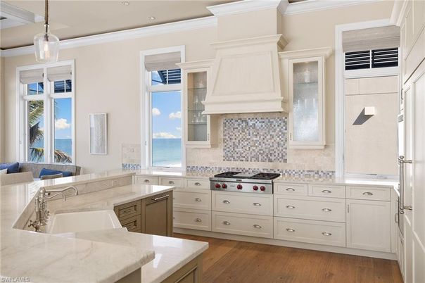Interior, Kitchen, Pendant Lights, Recessed Lighting, Water, Wood Texture Flooring