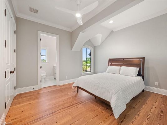 Bathroom, Bedroom, Interior, Recessed Lighting, Wood Texture Flooring
