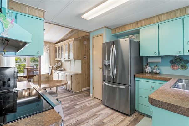 Interior, Kitchen, Stainless Steel Appliances, Wood Texture Flooring