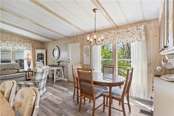Chandelier, Dining room, Interior, Living room, Wood Texture Flooring, Wooden Walls