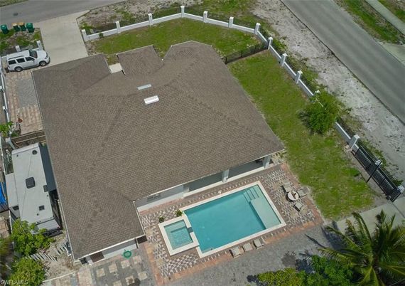 Exterior, Drone