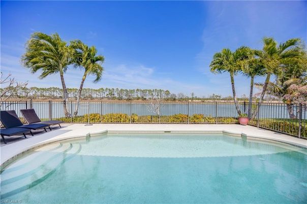 Exterior, Lake, Pool, Water