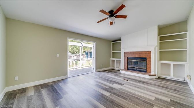 Empty room, Fireplace, Interior, Wood Texture Flooring