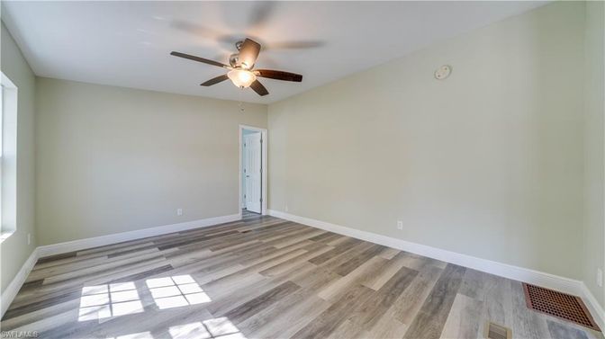 Empty room, Interior, Wood Texture Flooring