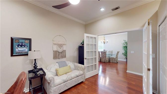 Chandelier, Dining room, Interior, Recessed Lighting, Wood Texture Flooring