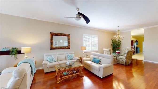 Chandelier, Dining room, Interior, Living room, Wood Texture Flooring