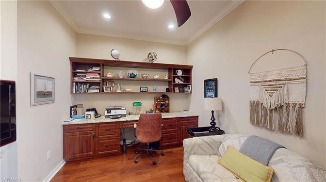 Home Office, Interior, Recessed Lighting, Wood Texture Flooring