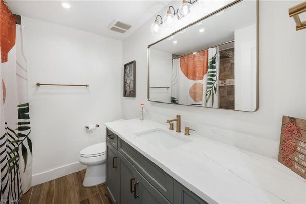 Bathroom, Interior, Recessed Lighting, Wood Texture Flooring