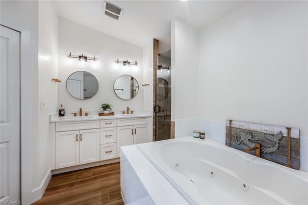 Bathroom, Dual Sink Vanities, Interior, Wood Texture Flooring