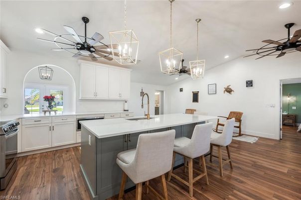 Interior, Kitchen, Pendant Lights, Recessed Lighting, Wood Texture Flooring