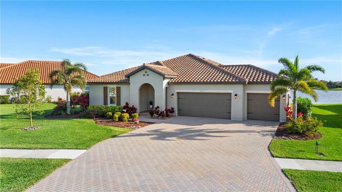 Attached, Backyard, Exterior, Facade, Water, Mediterranean