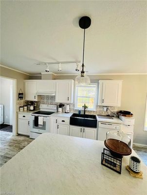Interior, Kitchen, Pendant Lights