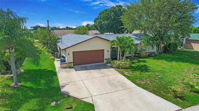 Attached, Backyard, Exterior, Facade, Ranch