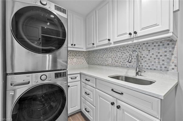 Interior, Utility Closets, Washer