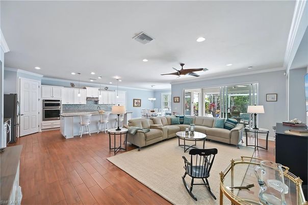 Interior, Kitchen, Living room, Pendant Lights, Recessed Lighting, Stainless Steel Appliances, Wood Texture Flooring