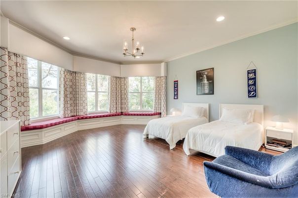 Bedroom, Chandelier, Interior, Recessed Lighting, Wood Texture Flooring