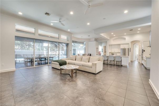 Dining room, Interior, Kitchen, Living room, Recessed Lighting
