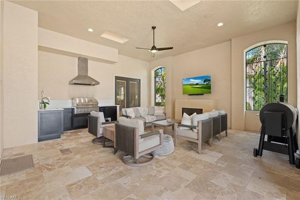 Fireplace, Interior, Living room, Recessed Lighting