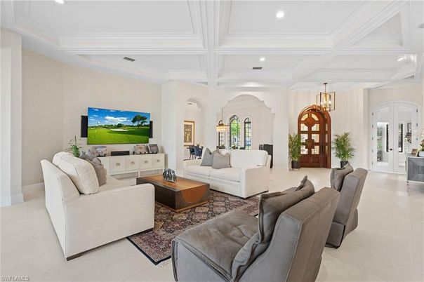 Interior, Living room, Pendant Lights, Recessed Lighting