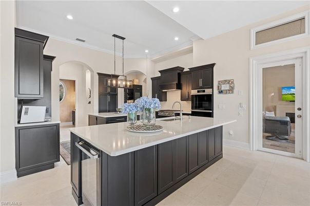 Chandelier, Interior, Kitchen, Pendant Lights, Recessed Lighting, Stainless Steel Appliances