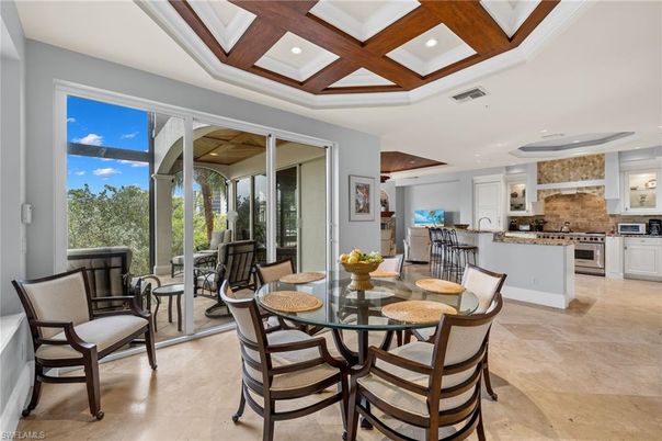 Dining room, Interior, Kitchen, Recessed Lighting, Stainless Steel Appliances