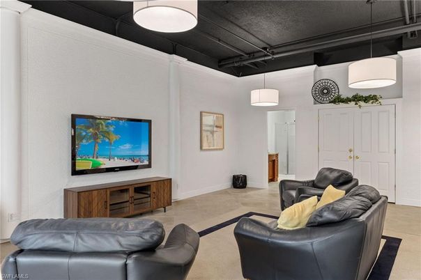 Interior, Living room, Pendant Lights