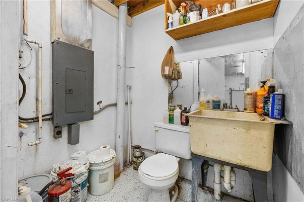 Bathroom, Interior