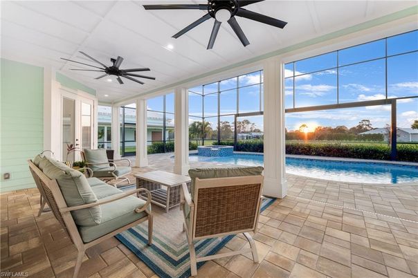 Interior, Pool, Recessed Lighting, Sun Room