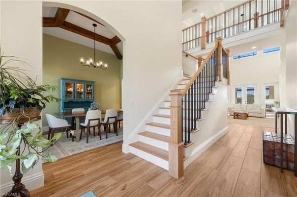 Chandelier, Dining room, Interior, Wooden Beams, Wood Texture Flooring
