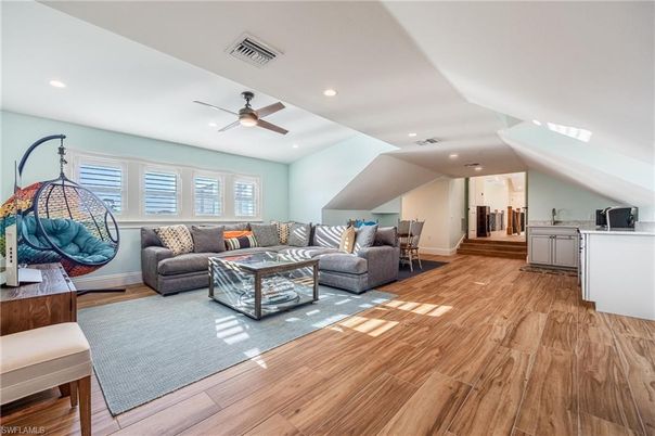 Dining room, Interior, Living room, Recessed Lighting, Wood Texture Flooring