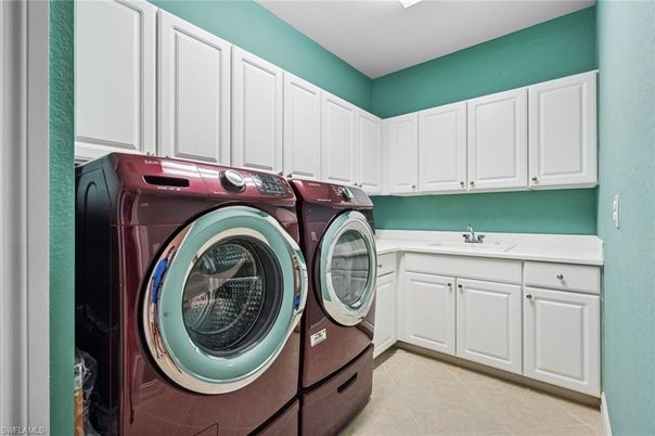Interior, Washer