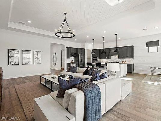Interior, Kitchen, Living room, Pendant Lights, Recessed Lighting, Stainless Steel Appliances, Wood Texture Flooring