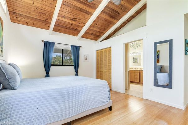 Bedroom, Interior, Wooden Beams, Wooden Ceilings, Wood Texture Flooring